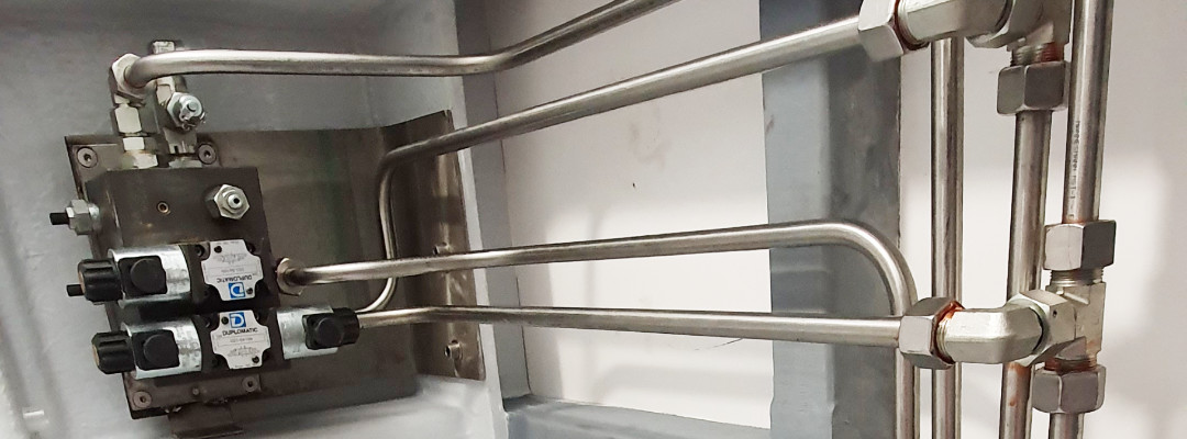 Tuyauterie-inox-bateau-4x-LECUPIDON II-Hydro-Ouest